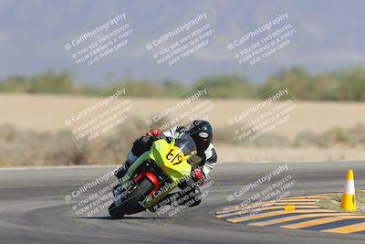 media/Oct-08-2023-CVMA (Sun) [[dbfe88ae3c]]/Race 11 500 Supersport-350 Supersport/